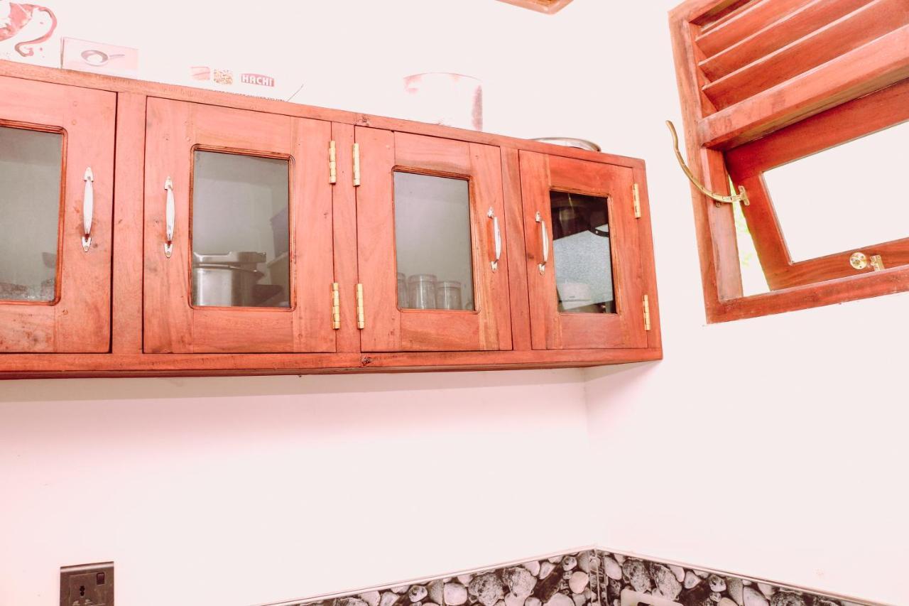 Anb Surf View Hotel Тангале Екстериор снимка